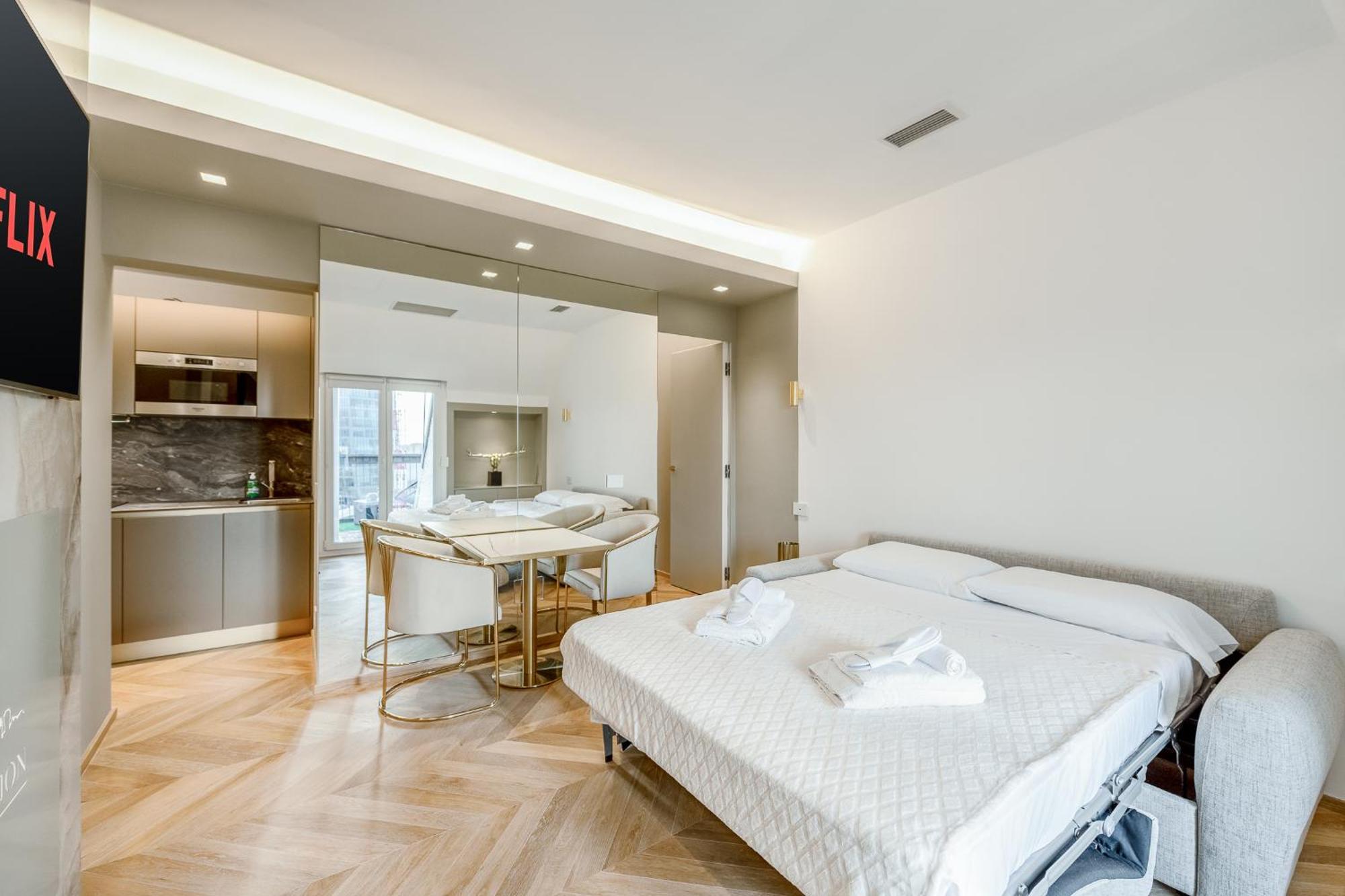 Luxury Skyview Suite - Citylife Apartment - Mico Мілан Екстер'єр фото